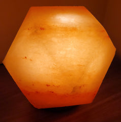 Diamond Shape Salt Lamp - StonesWork