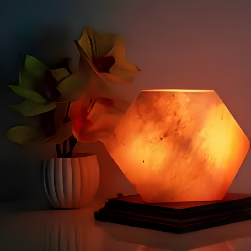 Diamond Shape Salt Lamp