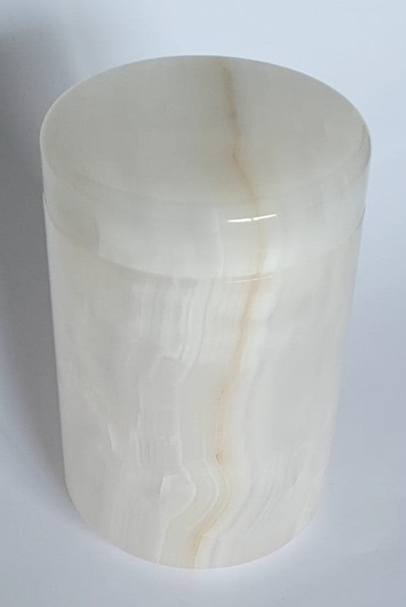 Handmade White Onyx Urn – 18x14cm  Elegant Marble Container
